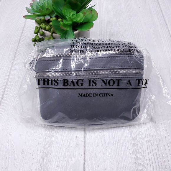 Sole Society Cadee Belt Bag Gray Crossbody - Picture 5 of 6